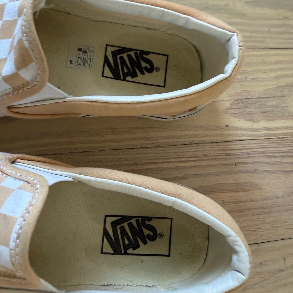 Women’s Vans Peach and White Checkerboard Slip On Sneakers - Picture 7 of 11